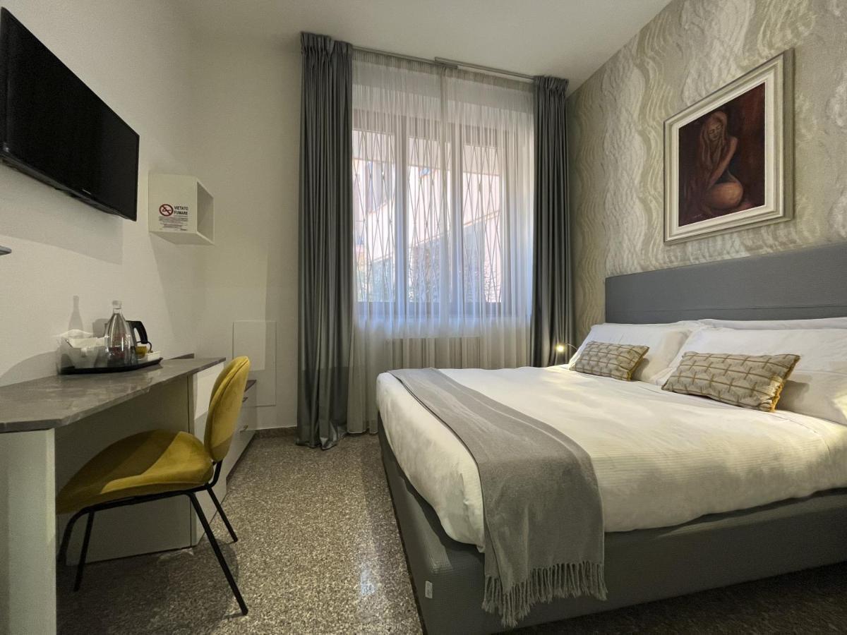 Monza City Rooms & Studios エクステリア 写真