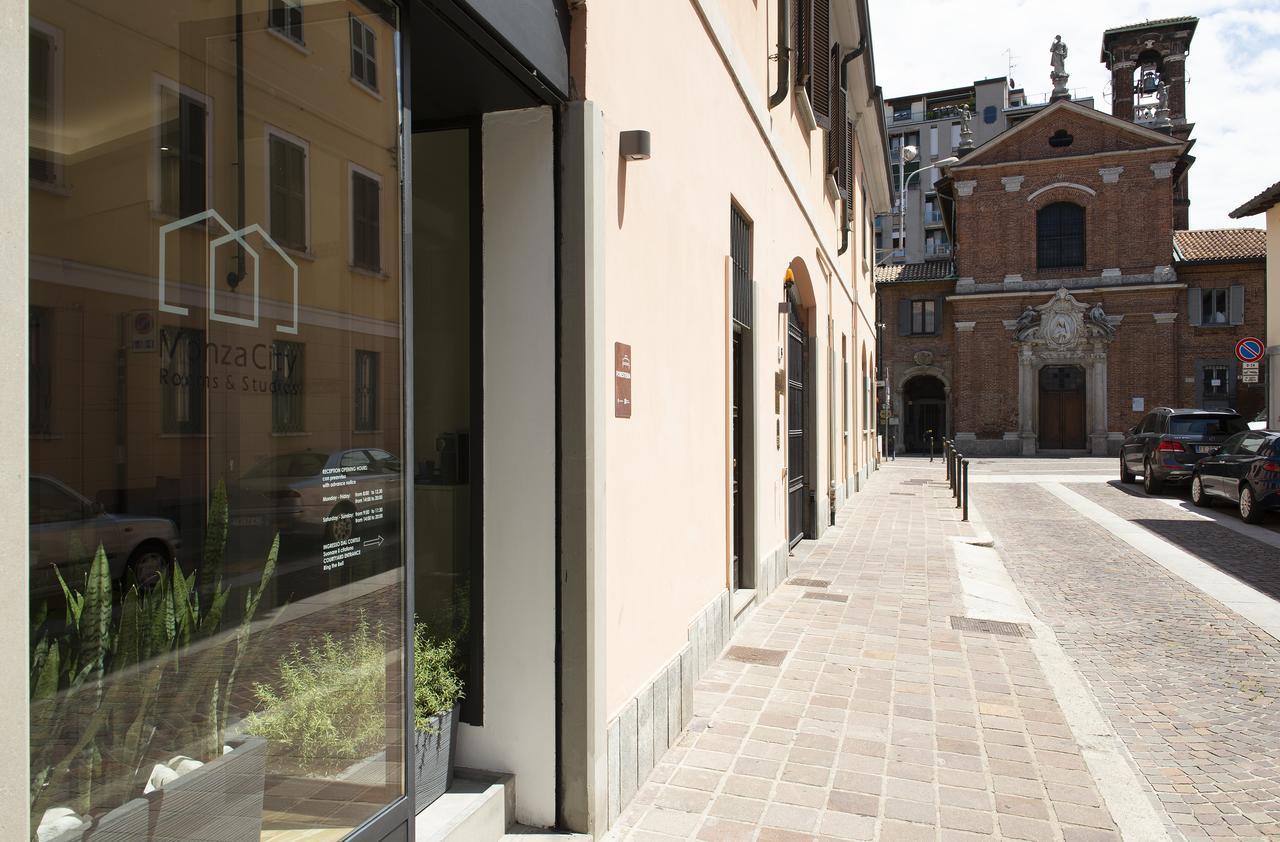 Monza City Rooms & Studios エクステリア 写真