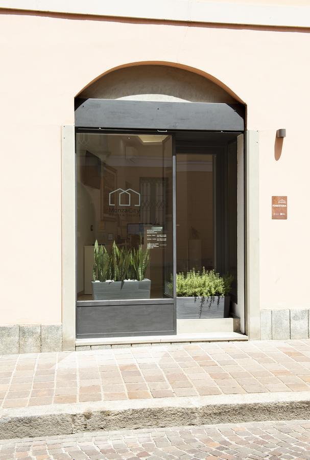 Monza City Rooms & Studios エクステリア 写真