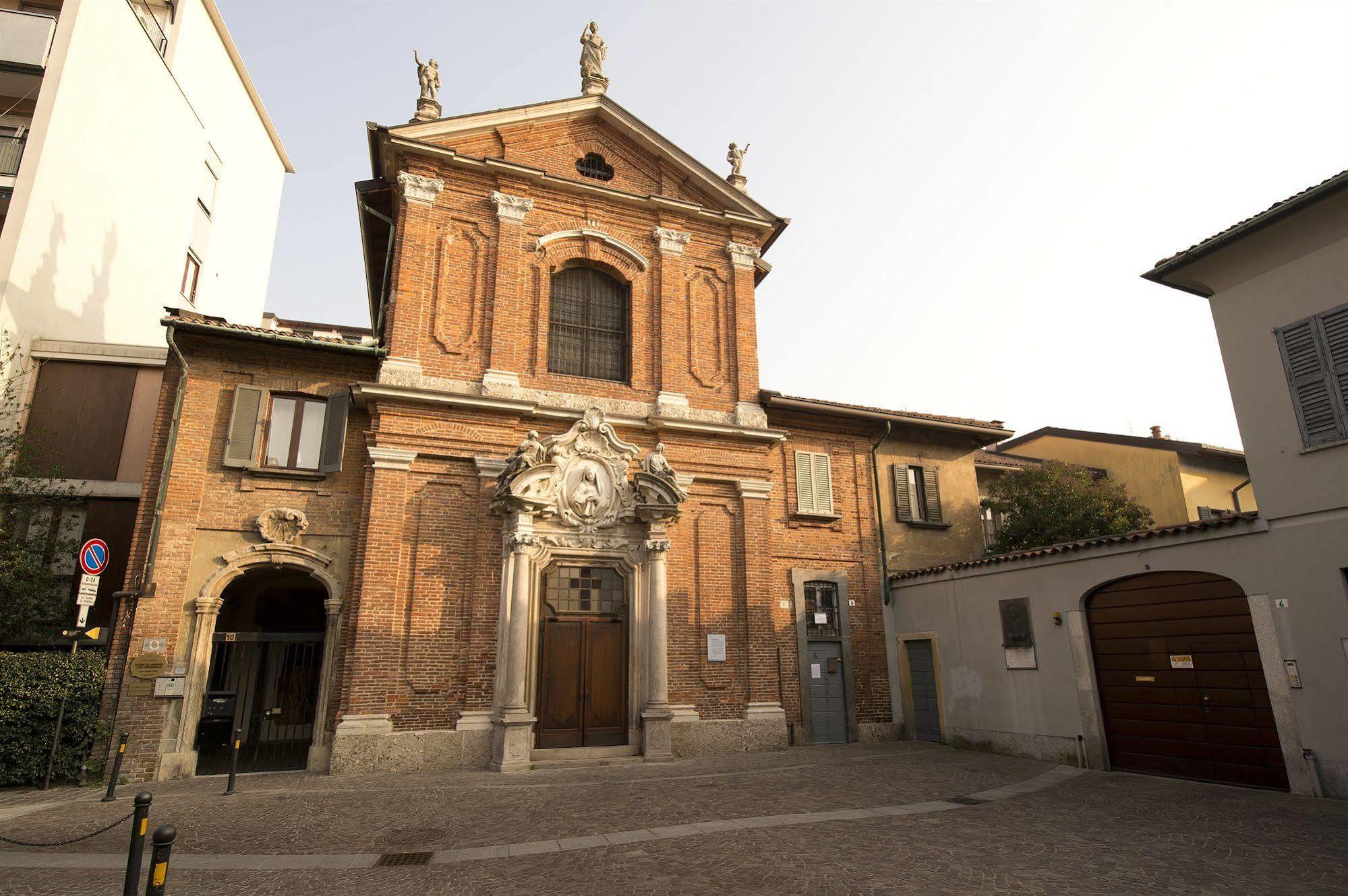 Monza City Rooms & Studios エクステリア 写真
